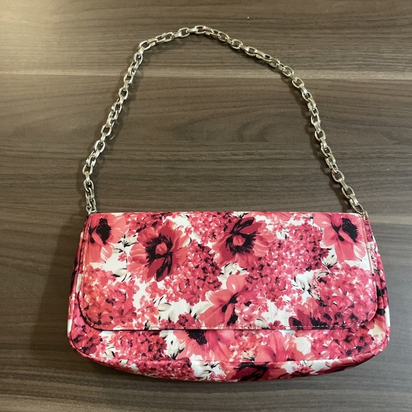 White House Black Market Pink Rose Floral Fabric Purse Clutch Bag Red Chain - Picture 1 of 6